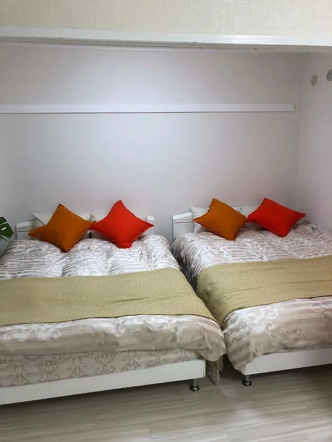 Goldhouse Shinosaka 303 Appartement